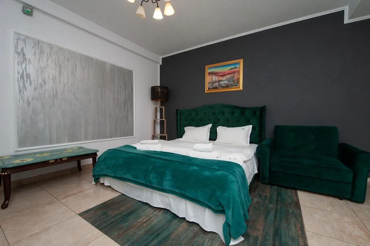 Sia Residence Отопени 3*,
